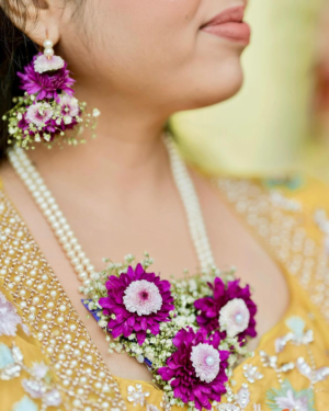 Flower Jewellery - Image 2
