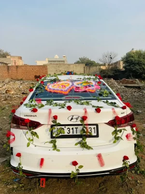 Wedding Car Decoration With Flowers - Image 3